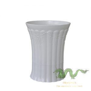 plastic-plant-pot