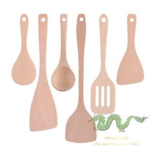 wooden-kitchen-ware-09