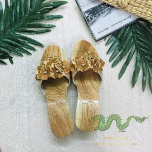 Wooden slipper