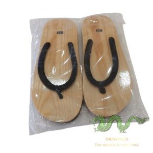 wooden-slipper
